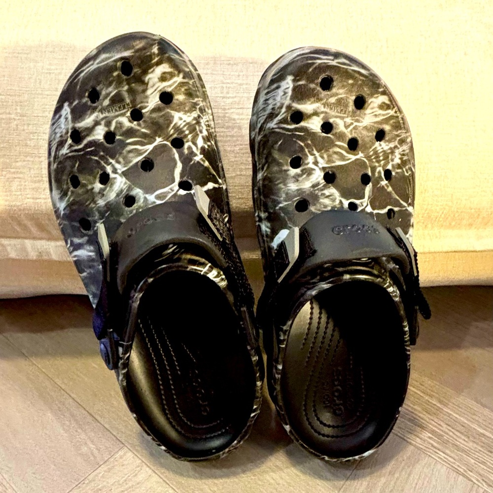 CROCS MEN 12 BLACK CAMO